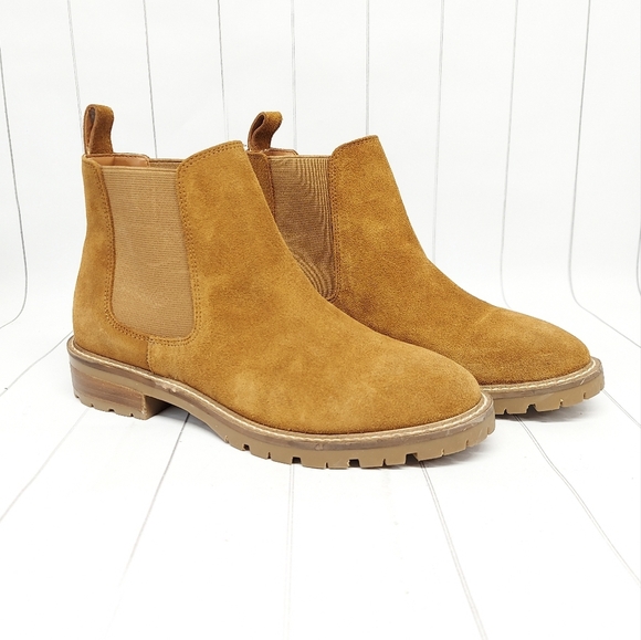 Steve Madden Tan Suede Chelsea Boots - Picture 1 of 15